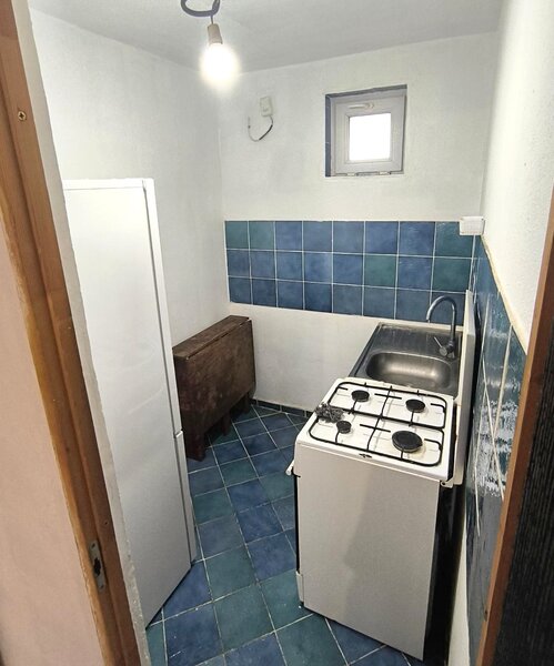 Giurgiului, CFR Progresul, 30 min. de Piata Unirii cu STB, modesta, in vila